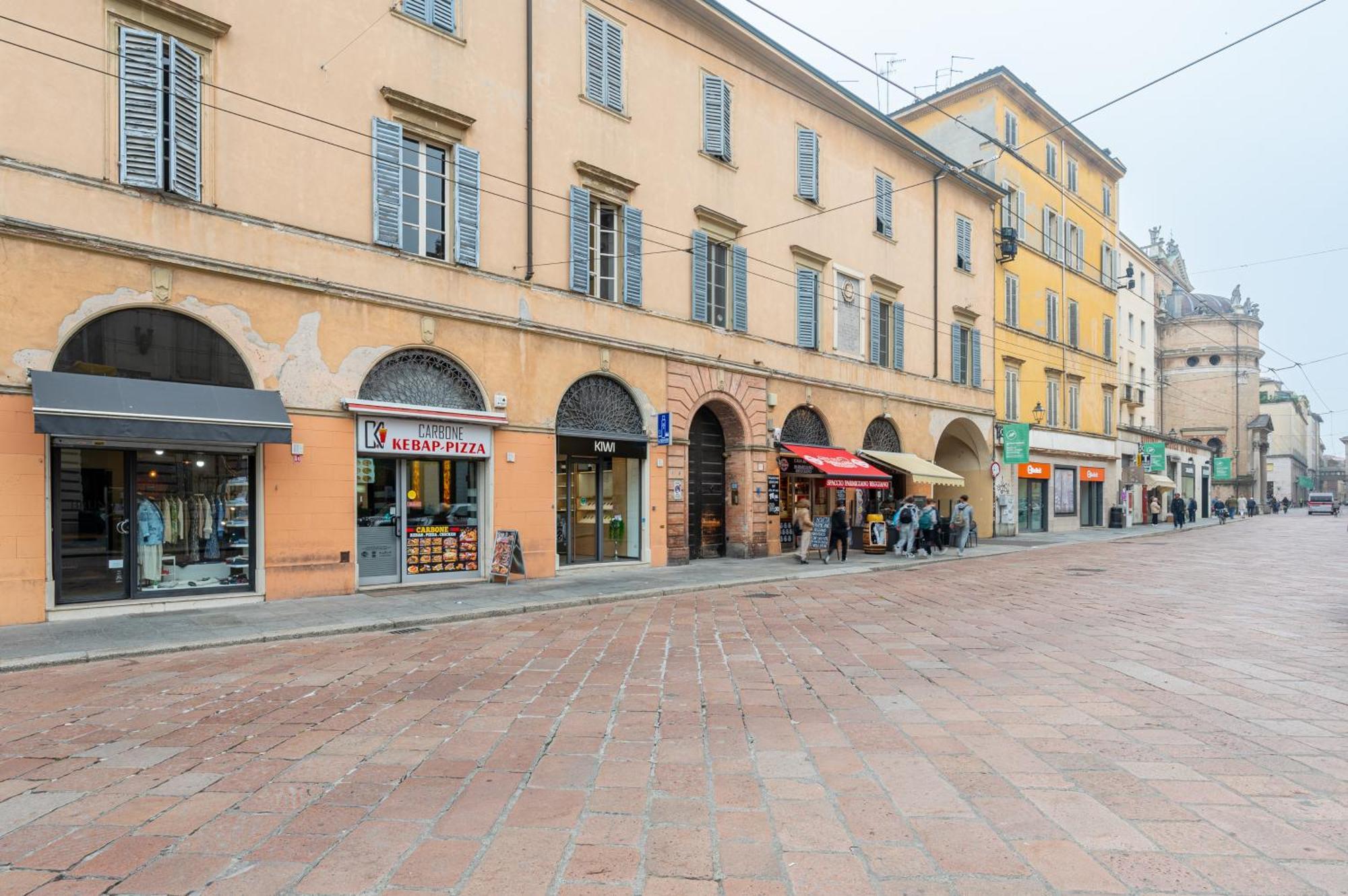 Teatro Regio Exclusive Apartment Parma Exterior photo